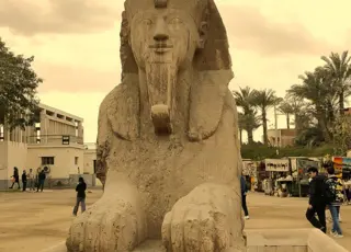 Privater Tagesausflug von Hurghada nach Sakkara, dem Serapeum & Dahschur photo