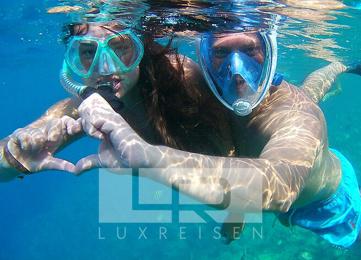 Utopia Island - a paradise for snorkelers photo