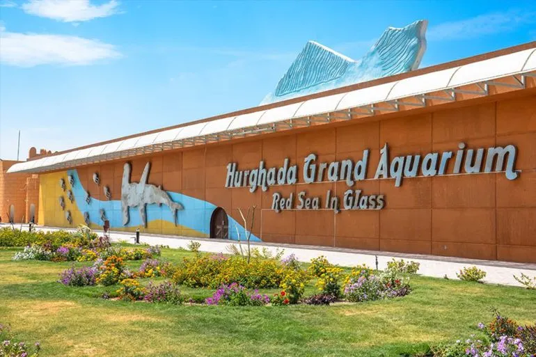 HURGHADA GRAND AQUARIUM, ROTES MEER IM GLAS: